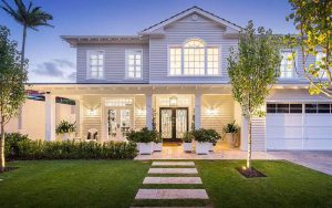 Hamptons style home - outside style