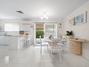 staging house inside for selling, guidelines for staging a house, benefits of staging a home to sell