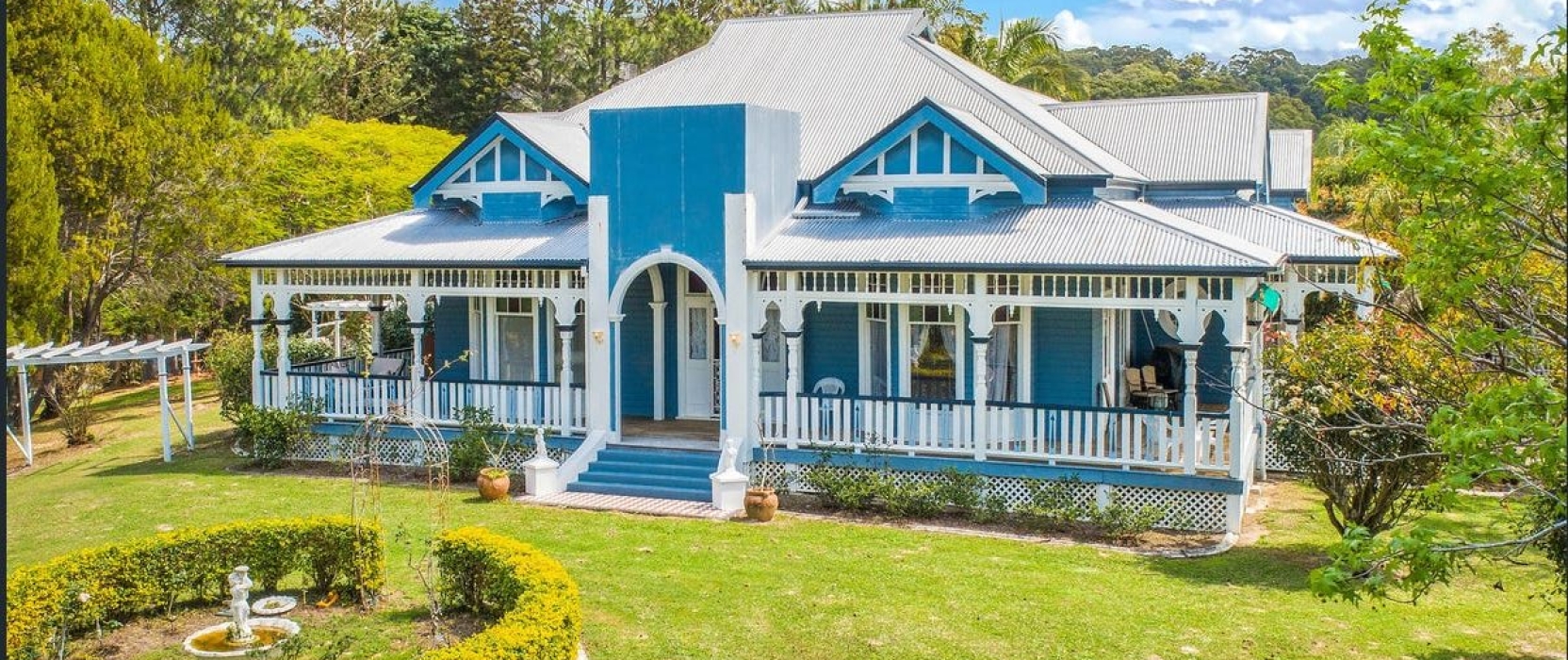 Heritage style home Colour Consultants Brisbane